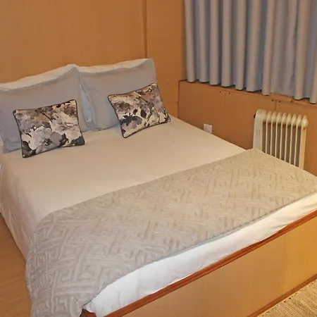 Residencial Paranhos Bed & Breakfast Porto