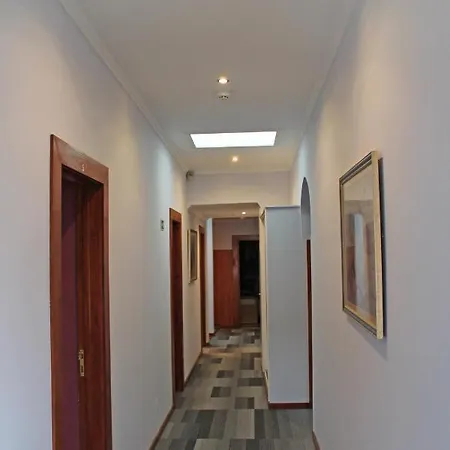 Residencial Paranhos Bed & Breakfast Porto