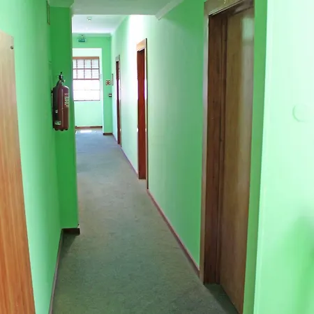Residencial Paranhos Bed & Breakfast 2*