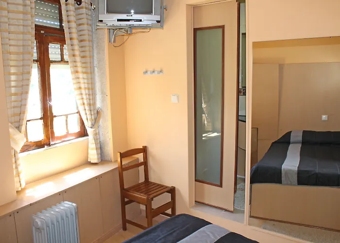 Bed & Breakfast Residencial Paranhos Porto