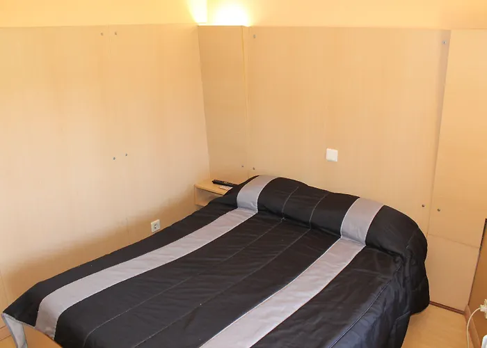 Bed & Breakfast Residencial Paranhos Porto