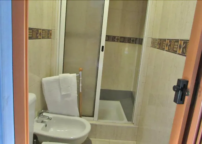 Bed & Breakfast Residencial Paranhos Porto