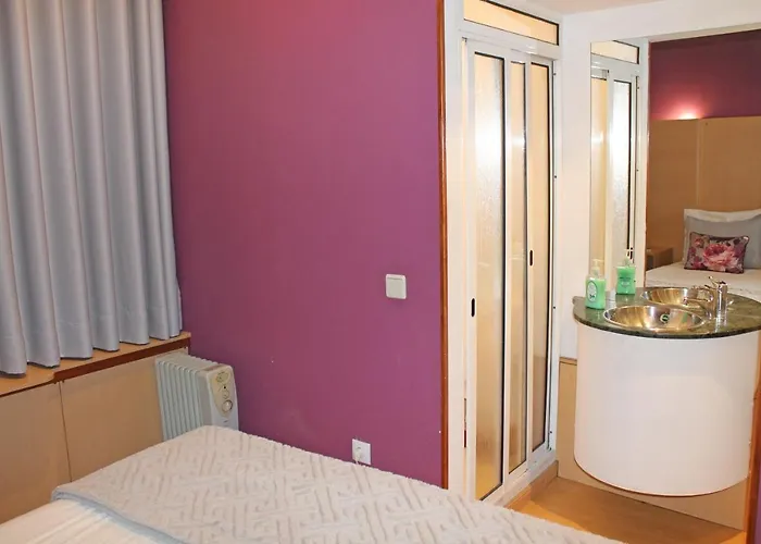 Residencial Paranhos Bed & Breakfast Porto