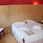Residencial Paranhos 3*