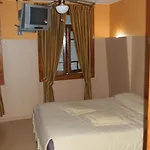 Residencial Paranhos ベッド・アンド・ブレックファスト ポルト