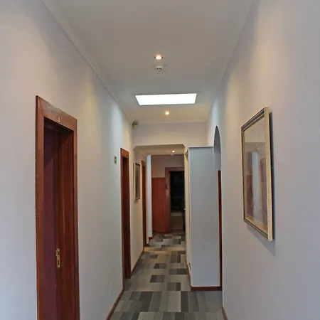 Frühstückspension Residencial Paranhos 3*