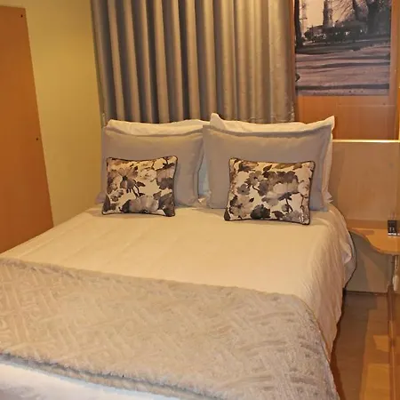 Residencial Paranhos Frühstückspension 3*