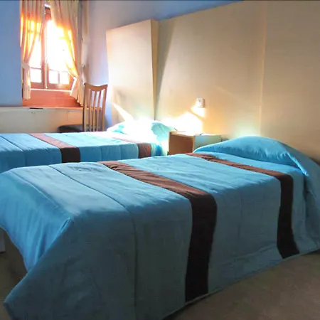 Residencial Paranhos Bed & Breakfast