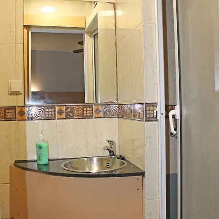 Bed & Breakfast Residencial Paranhos Oporto