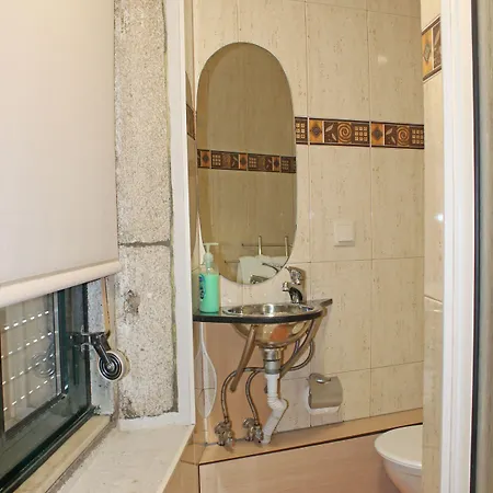 Residencial Paranhos Bed & Breakfast 3*